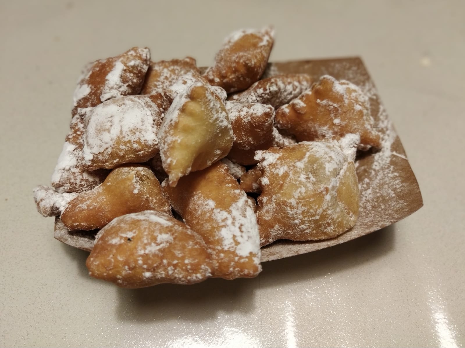 bugnes carnevale di Nizza