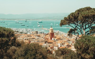 Incendio nel Var, evacuati a Saint-Tropez