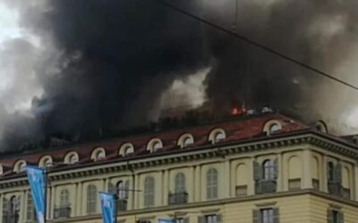 Torino un incendio devastante
