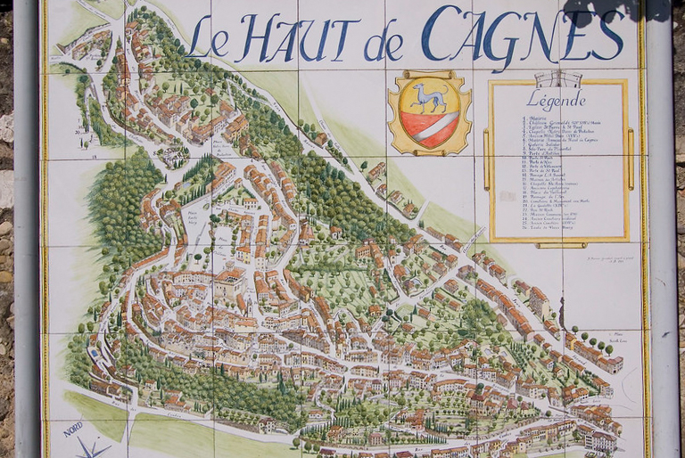 a (2) Haut-de-Cagnes