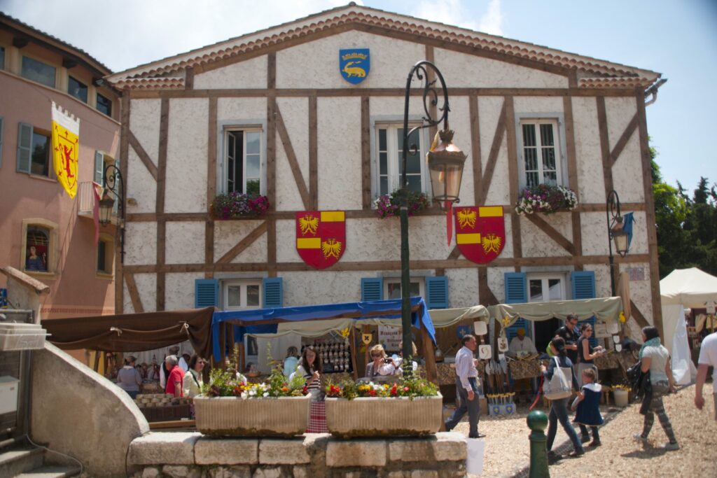 Villeneuve-Loubet Renaissance