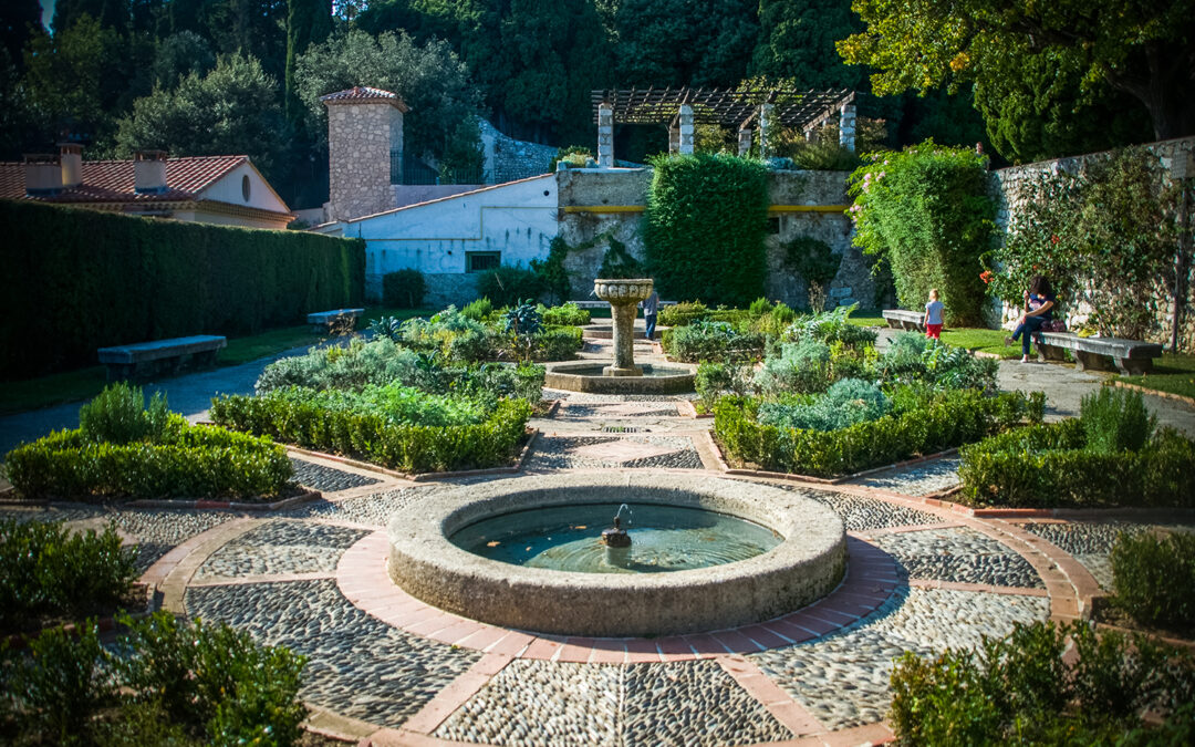 Il parco di Cimiez e i giardini del monastero – Côte à côte