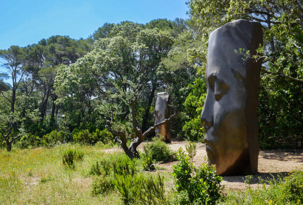 Jaume Plensa - Les trois Alchimistes