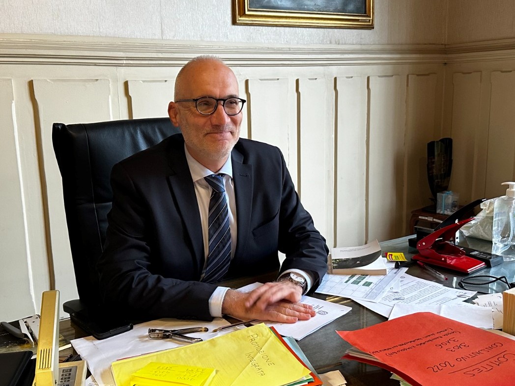 a (2) Console d'Italia a Nizza