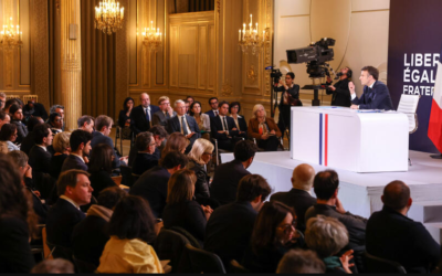 Nizza24 mercoledì 17 gennaio 2024: Conferenza Stampa in blu per il presidente Macron – Crollo natalità