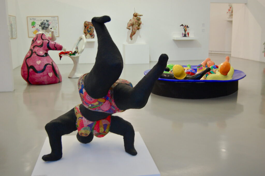 mamac chiude Niki de Saint Phalle 