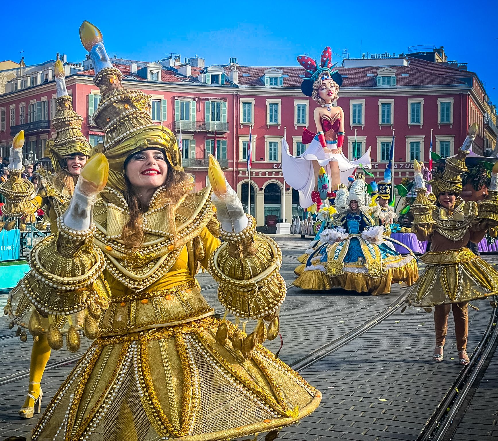a (2) Carnevale dal 26 febbraio al 3 marzo