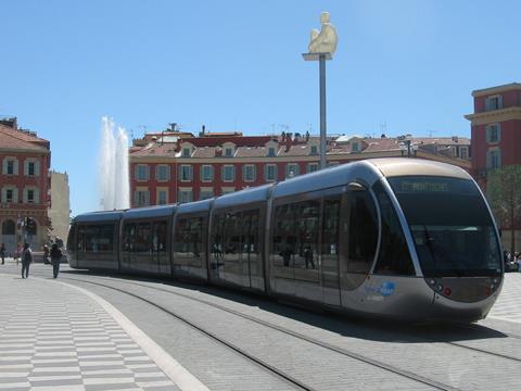 Nizza24 mercoledì 30 luglio: Cannes hotel clandestino – Nizza potenzia la linea 1 del tram – iniziativa “Les Voiles Blanches” – Météo