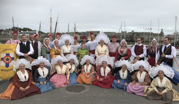 a (2) le feste dal 4 al 6 ottobre
