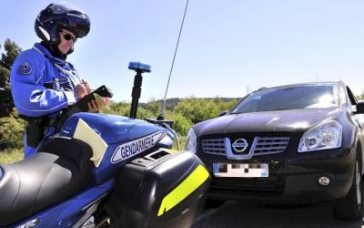Nizza24: Caos in autostrada – Parcheggi gratuiti per Natale, ma solo ad Avignone – Governo Barnier a rischio