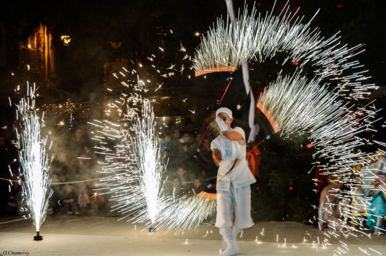 a (2) spettacoli dal 17 al 21 dicembre