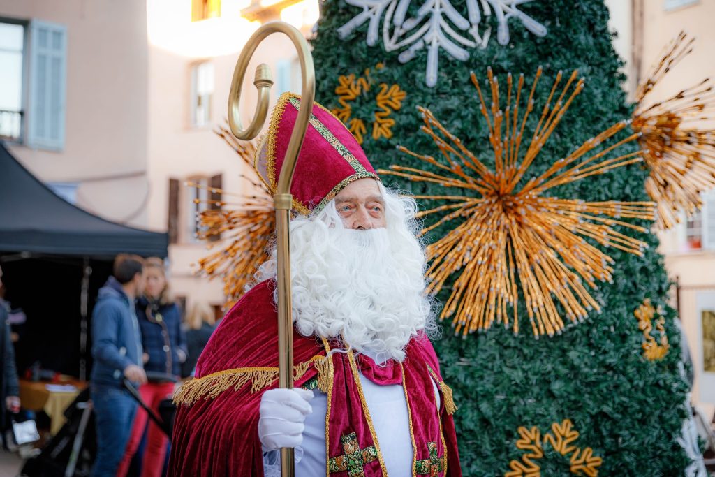natalizi dal 6 all'8 dicembre