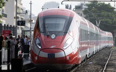 Outside Source Concorrenza con la SNCF: Trenitalia lancia un nuovo collegamento TGV tra Parigi e Marsiglia, con quattro andate e ritorni giornalieri