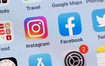 Outside Source “Non possiamo aspettare”: Emmanuel Macron vuole vietare i social media ai minori di 15 anni in Francia se l’UE non lo fa