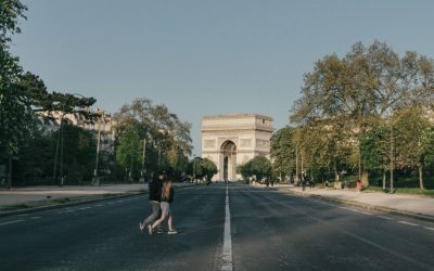 Francia Oggi: Farmacie hi-tech a Nizza – Parigi, la capitale che si svuota – la météo del weekend