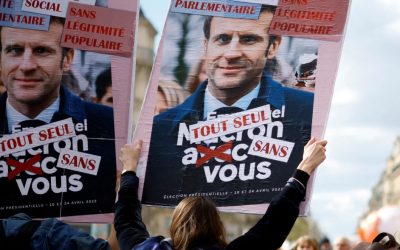 Francia24: “Il rinvio delle scadenze”:  Emmanuel Macron semina caos sul futuro delle pensioni – L’ultimo messaggio di Sarkozy prima del carcere – Lanciato il browser di ChatGPT – Meteo Parigi