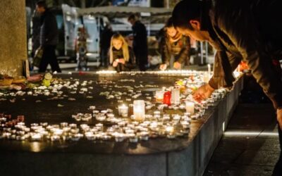 Nizza24 giovedì 13 novembre: Cannes Ricorda le Vittime del 13 Novembre 2015 – Uomo Accoltellato sulla Promenade – Météo