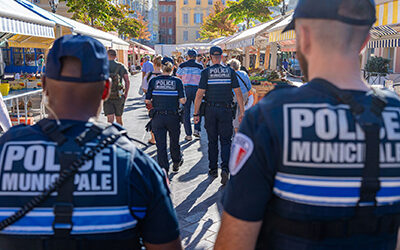 Nizza24 mercoledì 3 dicembre: 3606 il Nuovo Numero della Polizia Municipale di Nizza – Sarkozy presenta il nuovo Libro a Cannes e Menton – Météo