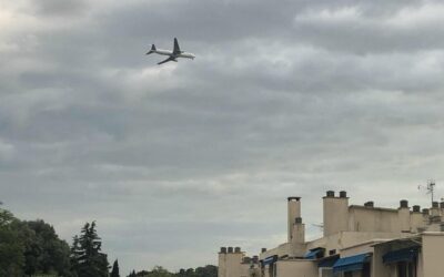 Nizza24 lunedì 26 gennaio: Aereo Vola Basso a Nizza – Arrestato Presunto Omicida di Lizabete – Turismo Record a Nizza – Météo