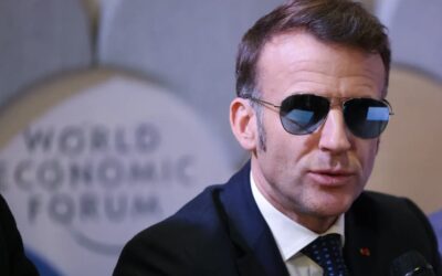 Gli occhiali da aviatore di Macron a Davos finiscono in liquidazione giudiziaria: il produttore giurassiano chiude i battenti