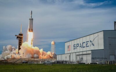 SpaceX punta a una valutazione da 1 750 miliardi di dollari: ecco le sette azioni aerospaziali statunitensi pronte a decollare