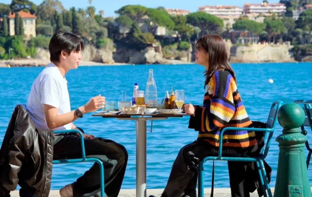 Nizza24: Nuove Colonnine di Ricarica in Costa Azzurra – Turisti Asiatici a Menton grazie a Serie Netflix – Più sicurezza nel centro storico di Nizza – Météo